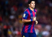 PG中国官网-暗夜霓虹与引擎嘶吼，莱万在F1街道赛的站出来时刻