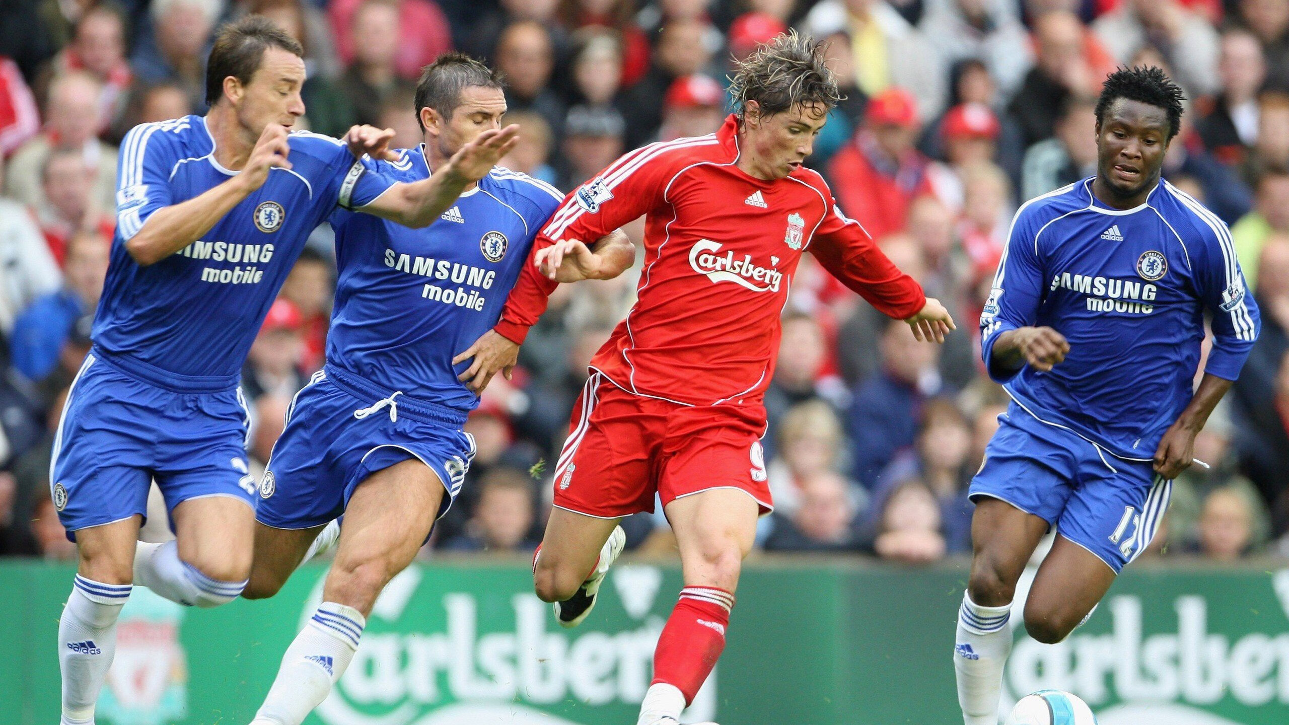 赛道上的新王，维尼修斯在F1揭幕战之夜的传奇时刻